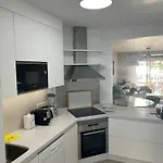 Playa Del Duque-amazing Views 2 Bedroom Appartamento *