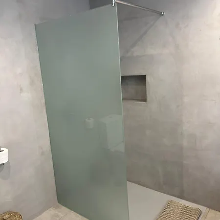 Playa Del Duque-amazing Views 2 Bedroom דירה