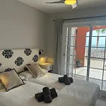 Daire Playa Del Duque-amazing Views 2 Bedroom *