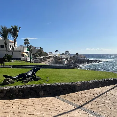 Playa Del Duque-amazing Views 2 Bedroom Lägenhet *