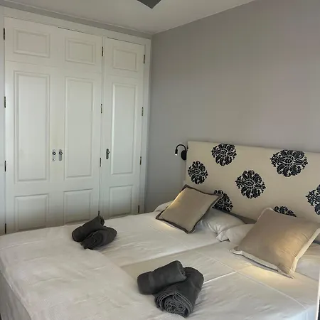 Apartment Playa Del Duque-amazing Views 2 Bedroom