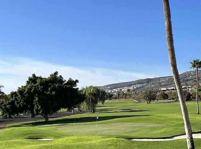 Playa Del Duque-amazing Views 2 Bedroom Адехе