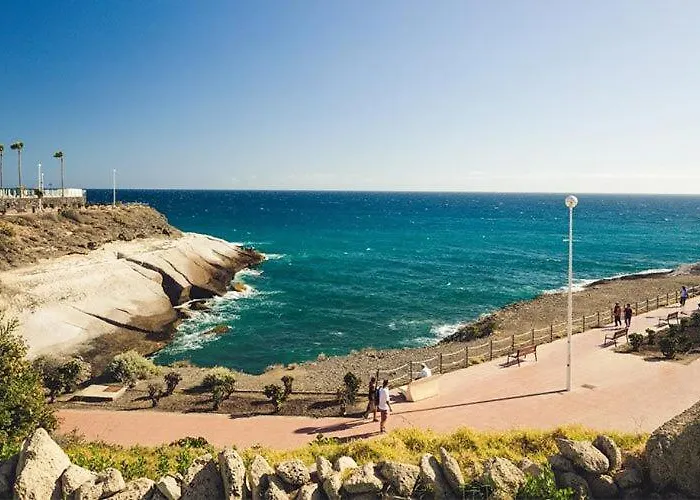 Playa Del Duque-amazing Views 2 Bedroom Апартаменти *