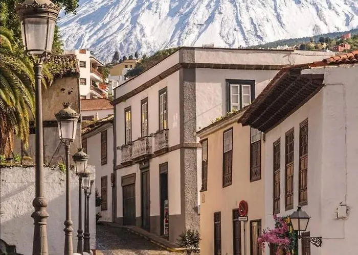 Playa Del Duque-amazing Views 2 Bedroom