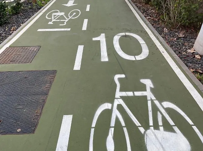 Playa Del Duque-amazing Views 2 Bedroom Адехе