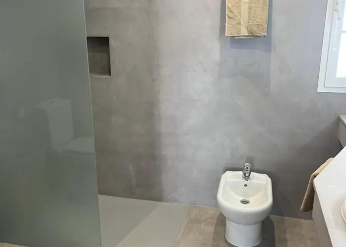 Playa Del Duque-amazing Views 2 Bedroom Апартаменти