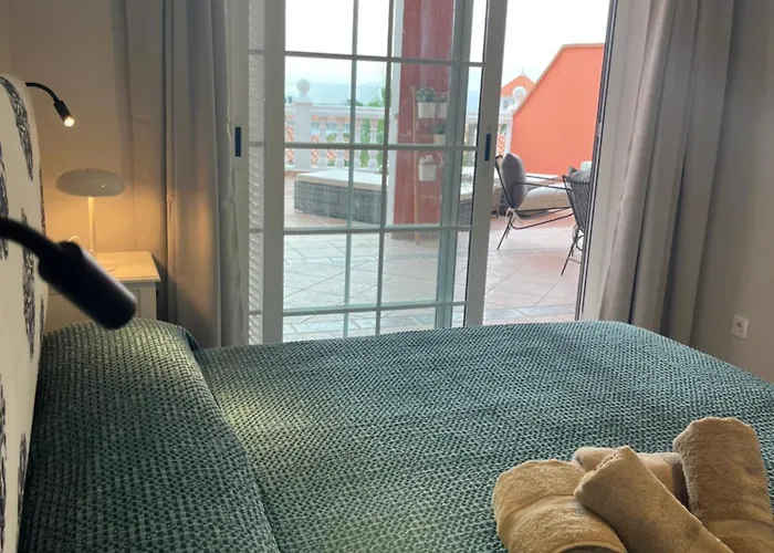 Апартаменти Playa Del Duque-amazing Views 2 Bedroom *