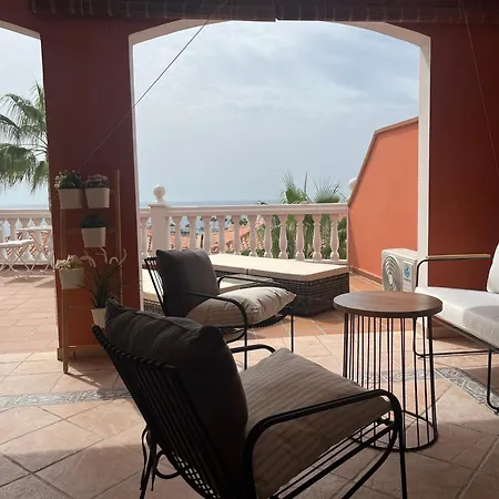 Playa Del Duque-amazing Views 2 Bedroom Daire *