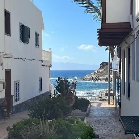 Playa Del Duque-amazing Views 2 Bedroom Daire Costa Adeje